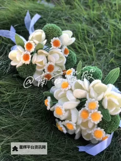 紫龙插花芯：打造高雅花艺的完美核心图1