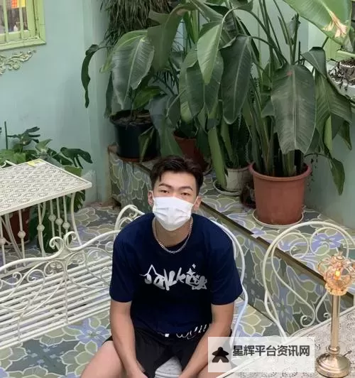 Chinese直男宿舍飞机:飞跃青春的青春记忆图1