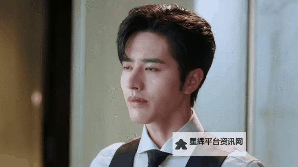 总裁被机器人爆炒：双男主的惊天阴谋揭露图1