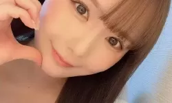 白咲舞在线精彩瞬间集锦：与你共度每一刻