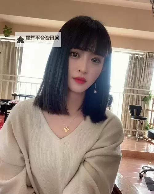 长脸适合的发型推荐：打造完美轮廓的最佳选择图1