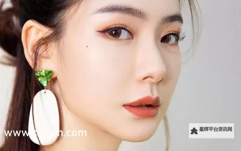 征服同学的麻麻李淑凤：一段难忘的友情与成长旅程图1