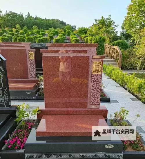 《夺宝奇兵古老之圈》巨人墓穴十立碑坟墓解密思路分享图1