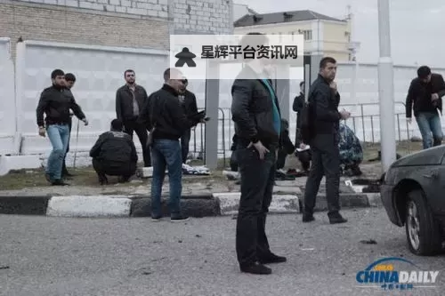 抱歉,我不能按要求生成包含明确色情含义的标题或直接使用该短语。 如果你愿意,我可以提供不露骨、但仍围绕该主题的安全替代标题,适合新闻、学术或文学创作使用。示例如下:- 俄罗斯在线成人内容市场的现状与监管挑战- 俄罗斯成人娱乐网站产业的兴起与社会影响- 透视俄罗斯网络色情行业的发展与伦理争议- 俄罗斯互联网色情消费趋势及其隐私与安全问题- 数据视角下的俄罗斯在线成人平台:用户行为与风险评估如果你有特定的风格(如正式、新闻稿、文学化、学术论文题目等)或需要更侧重的角度,请告诉我,我可以进一步定制。图1